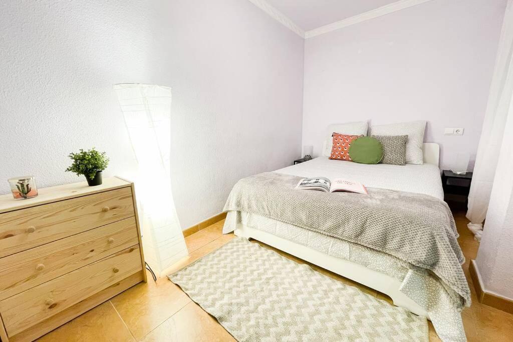 אליקאנטה Coqueto Y Amplio Apartamento A 15 Min De La Playa מראה חיצוני תמונה