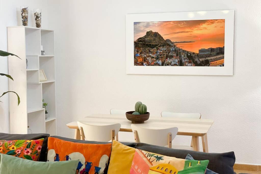 אליקאנטה Coqueto Y Amplio Apartamento A 15 Min De La Playa מראה חיצוני תמונה