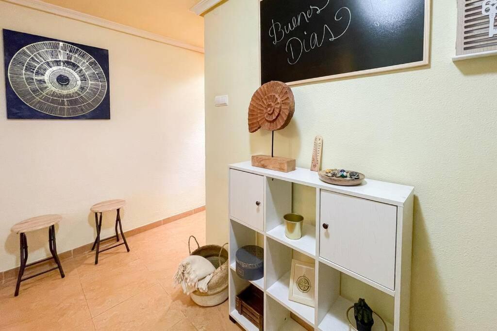 אליקאנטה Coqueto Y Amplio Apartamento A 15 Min De La Playa מראה חיצוני תמונה