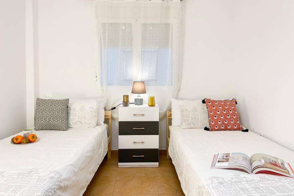 אליקאנטה Coqueto Y Amplio Apartamento A 15 Min De La Playa מראה חיצוני תמונה